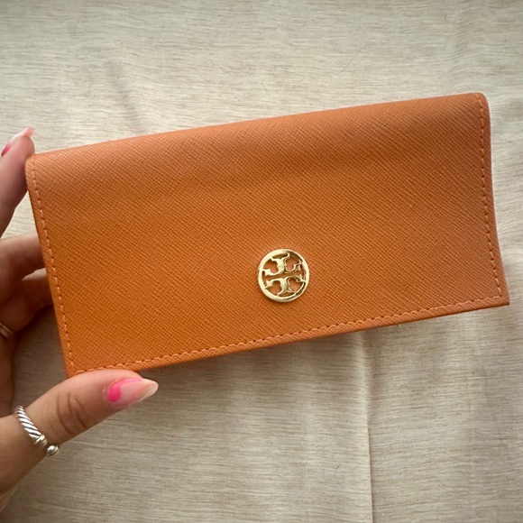 Tory Burch Cat-Eye Tortoise Sunglasses, Style TY7136 - Picture 11 of 12